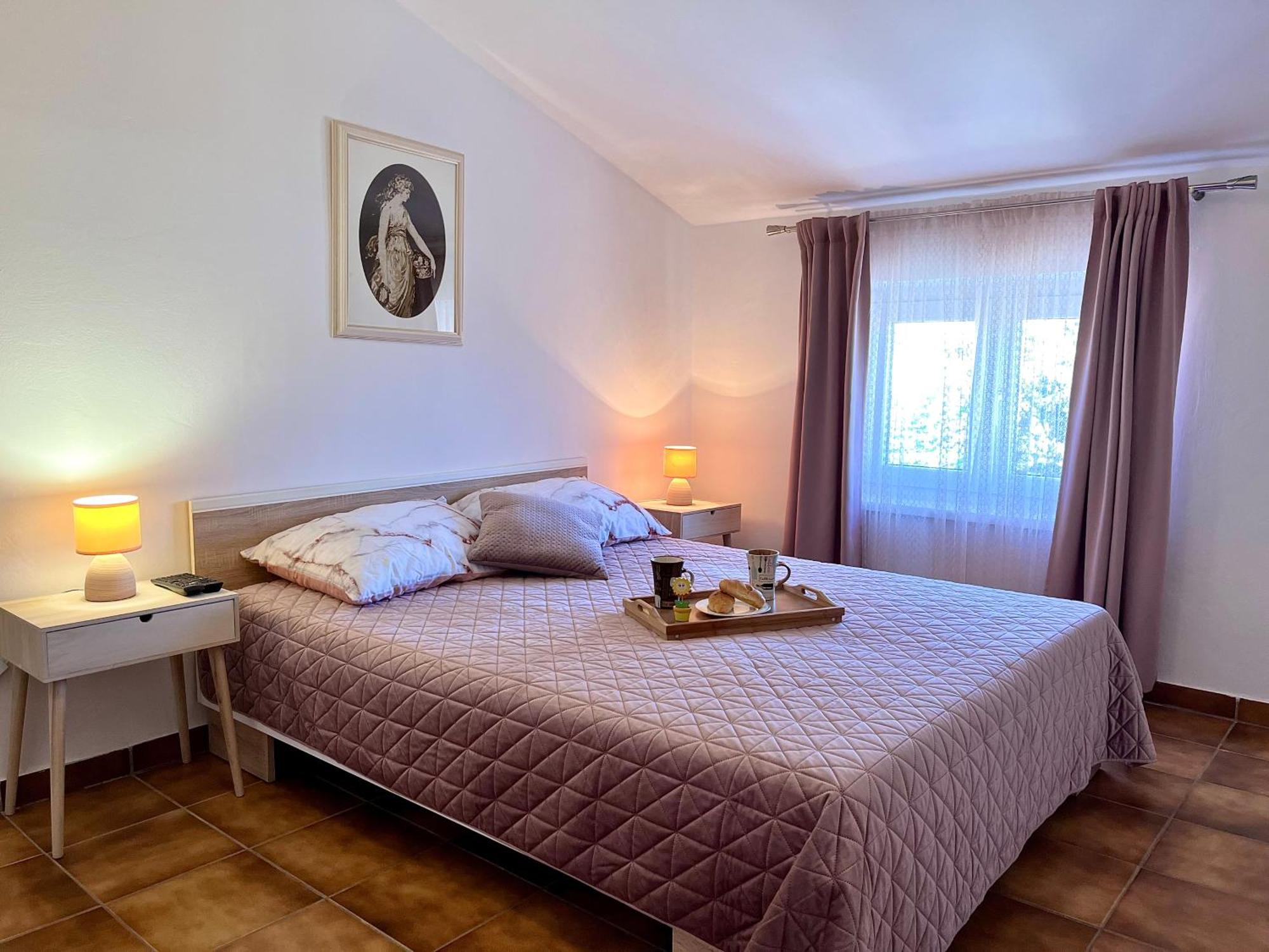 E & E Hotel Medulin Kültér fotó